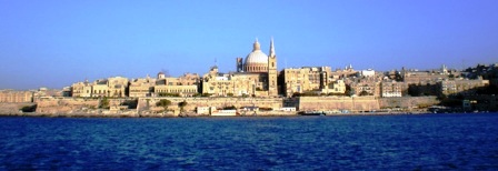 La Valletta dal mare